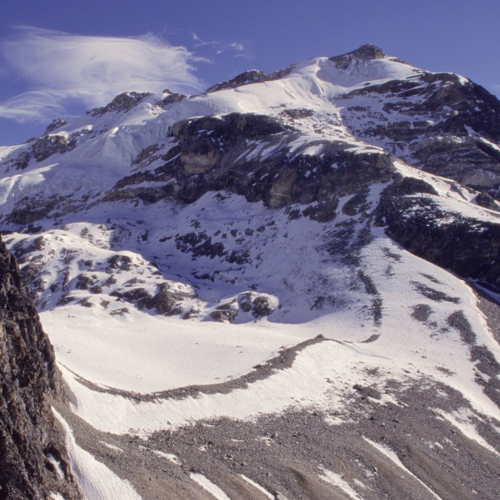 Yala Peak Climb (5500 M) – 16 Days