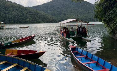 Scenic views and cultural landmarks of Kathmandu, Chitwan, Pokhara, and Nagarkot during the 7 Nights 8 Days Nepal Discovery Tour.